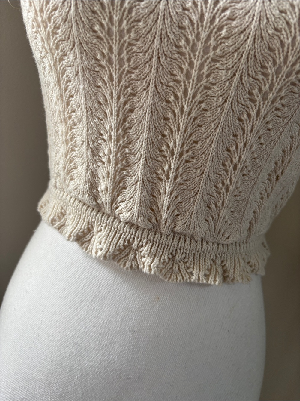 Freshman 1996 Cream Knit Off-Shoulder Crop Top & Matching Skirt Set - Picture 4 of 10